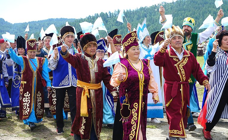 Межрегиональный праздник алтайского народа «Эл Ойын»