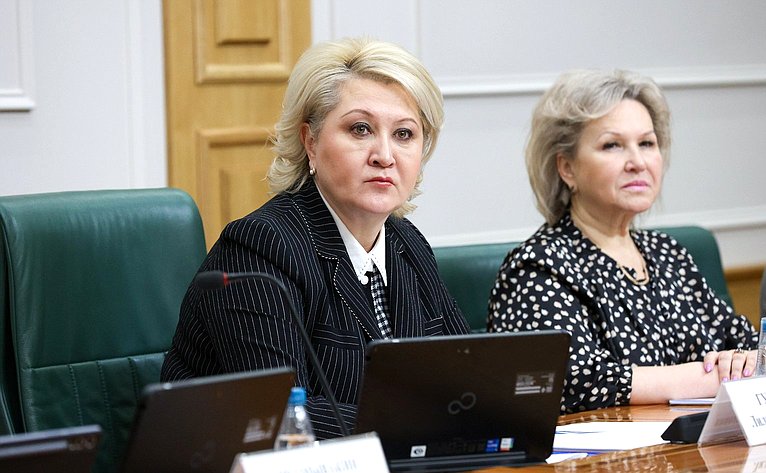 Круглый стол Комитета СФ по науке, образованию и культуре на тему «Актуальные вопросы развития среднего профессионального образования в Российской Федерации»