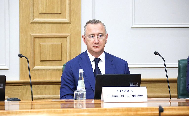 Заседание Совета по вопросам агропромышленного комплекса и природопользования при Совете Федерации на тему «Проблемы реализации новых механизмов использования и охраны земель сельскохозяйственного назначения»