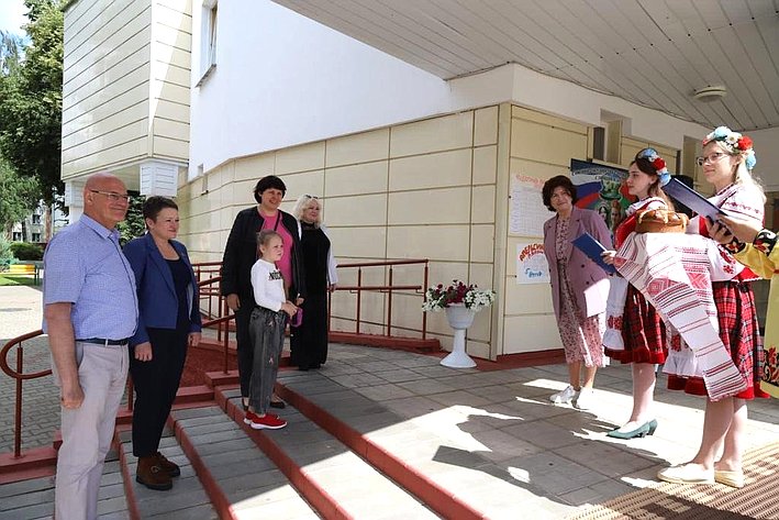 Елена Афанасьева посетила детский реабилитационный оздоровительный центр «Жемчужина»