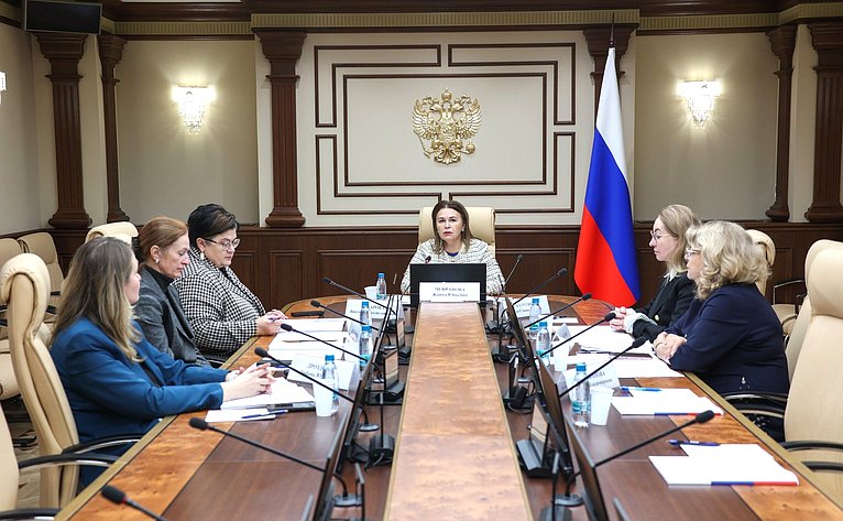 Круглый стол Комитета Совета Федерации по социальной политике «Поддержание репродуктивного здоровья населения: лучшие региональные практики»