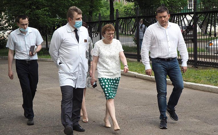 Николай Журавлев провел в Костроме прием граждан, встретился с губернатором, осмотрел окружную больницу