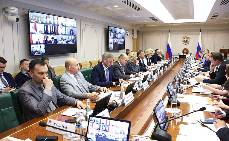 Заседание Организационного комитета по подготовке и реализации культурно-образовательного проекта «Поезд памяти»