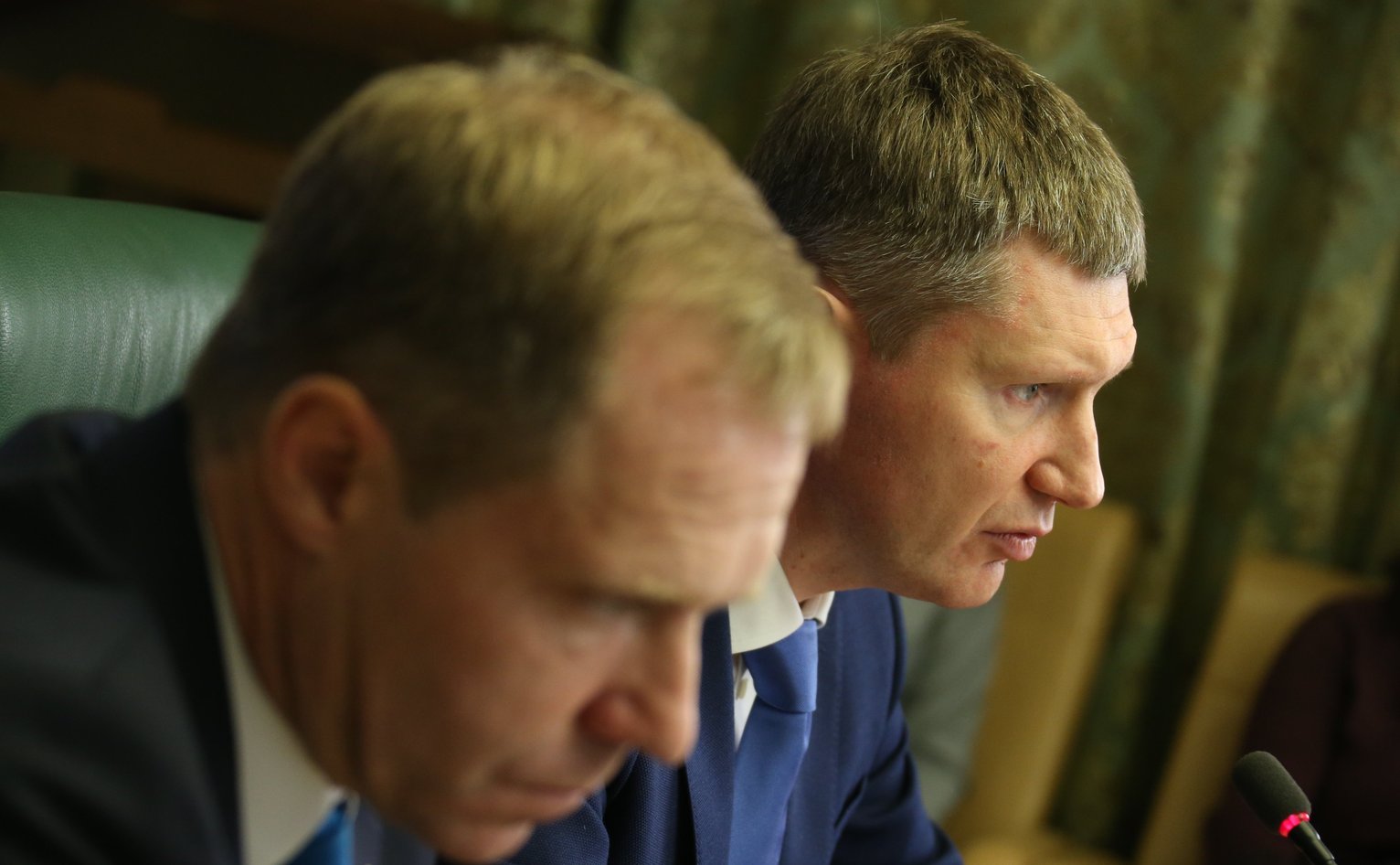 Комитет СФ по экономической политике заслушал доклад Министра ...