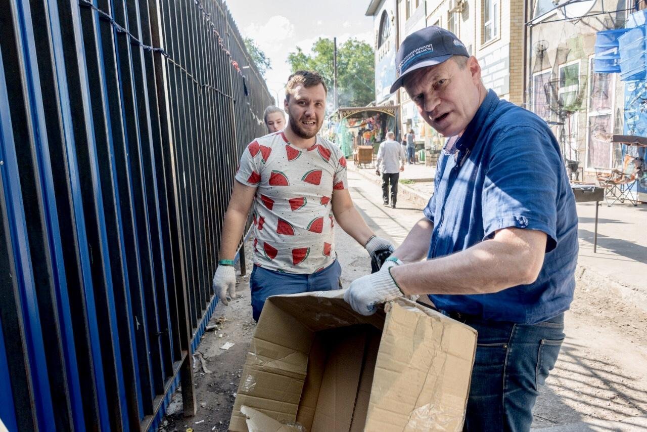 А. Башкин: Участие в уборке территории рынка «Большие Исады» — это ...