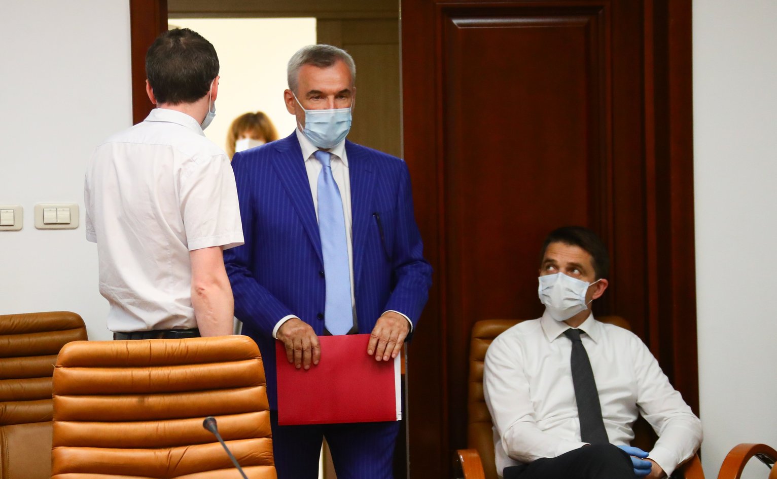 Поправки в Конституцию России помогут проживающим за рубежом ...