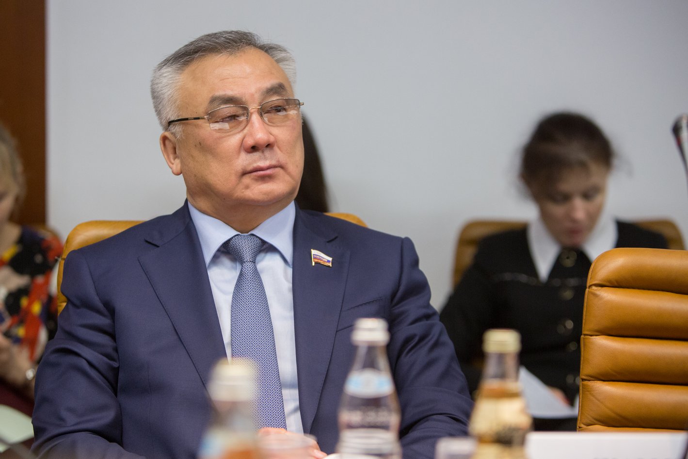 Помощник члена совета федерации ничего больше pomoshnik-chlena-soveta-federatsii