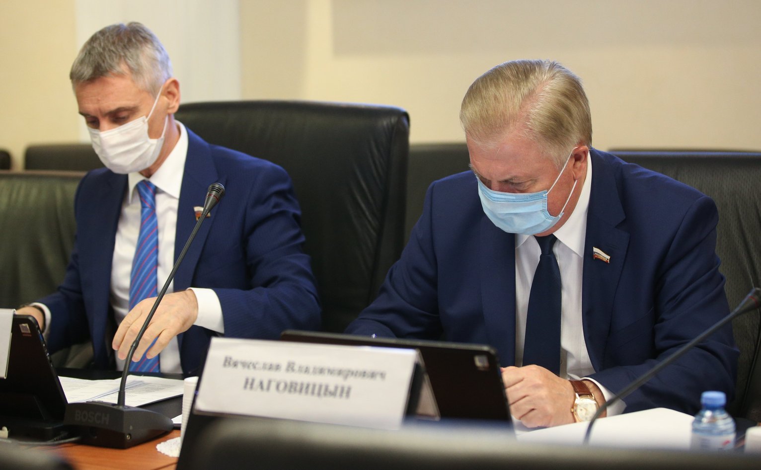 В. Тимченко провел в Совете Федерации обсуждение подготовки нормативных ...