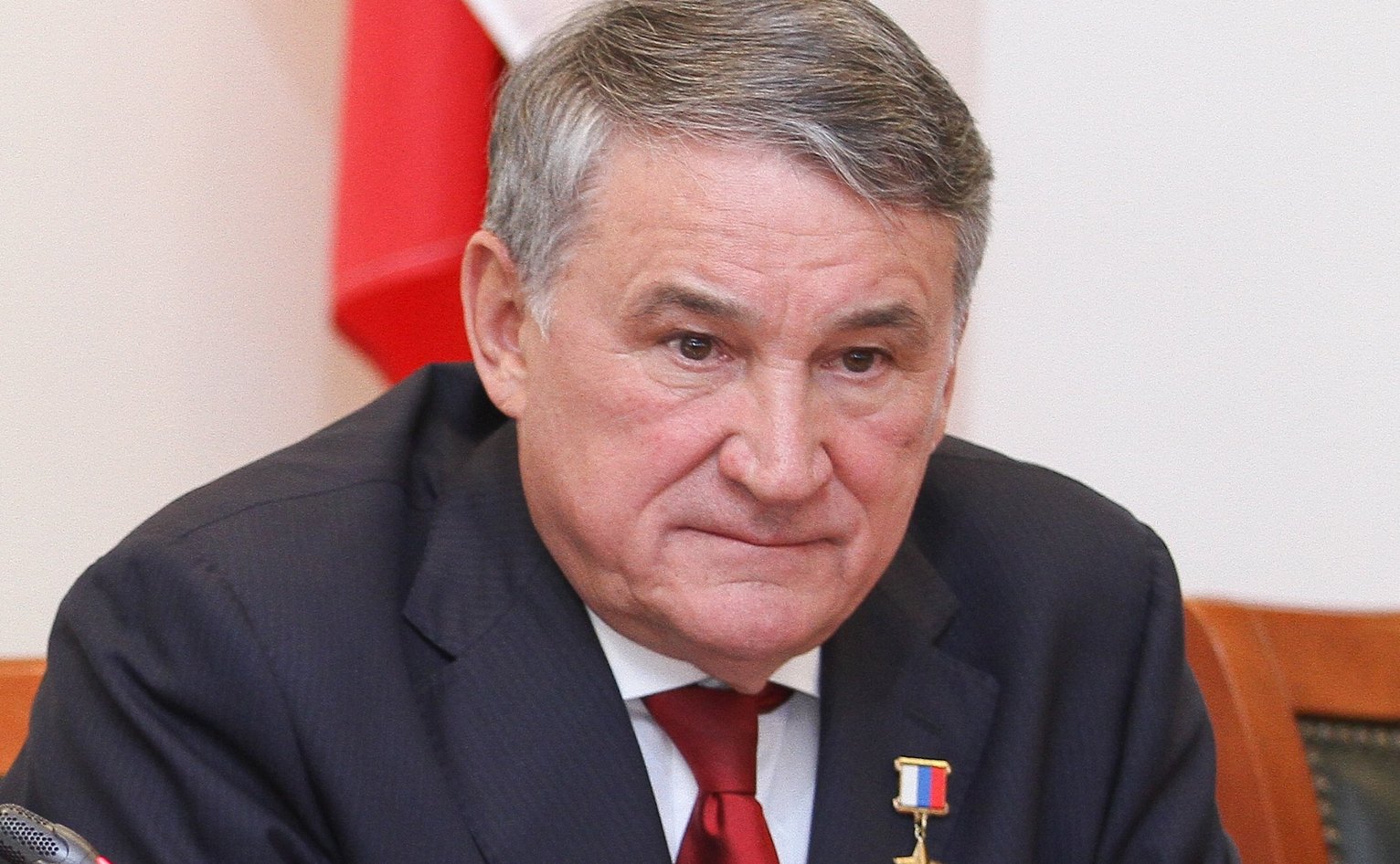 Николай Елизарович Воробьёв