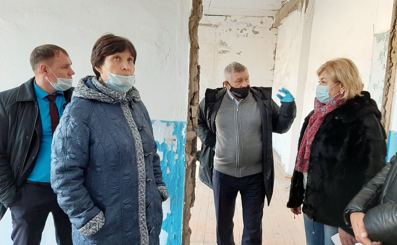 С. Михайлов совместно с министром культуры края осмотрели культурные ...