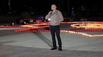 Александр Вайнберг посетил акцию в память о героях Великой Отечественной войны в Нижнем Новгороде