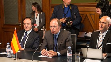 Встреча В. Матвиенко с Председателем Сената Генеральных кортесов Испании П. Гарсия-Эскудеро