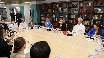 Встреча Председателя СФ Валентины Матвиенко с работниками социальной службы г. Москва