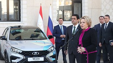 Выступление Председателя Совета Федерации Валентины Матвиенко на церемонии передачи автомобилей представителям российско-таджикистанских образовательных учреждений