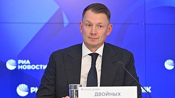 В международном мультимедийном пресс-центре Медиагруппы «Россия сегодня» состоялась пресс-конференция председателя Комитета Совета Федерации по аграрно-продовольственной политике и природопользованию Александра Двойных по итогам работы в весеннюю сессию