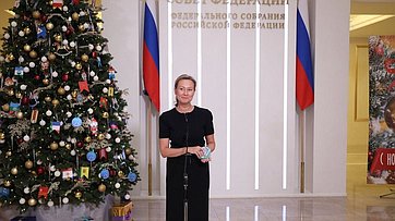 Ольга Забралова приняла участие в акции «Ёлка желаний»
