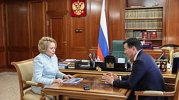 Председатель Совета Федерации Валентина Матвиенко провела встречу с главой Республики Калмыкия Бату Хасиковым