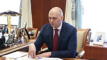 Валентина Матвиенко провела встречу с губернатором Калининградской области Алексеем Беспрозванных