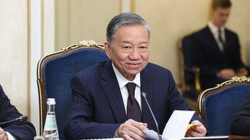 Валентина Матвиенко провела встречу с Генеральным секретарем Центрального комитета Коммунистической партии Вьетнама То Ламом