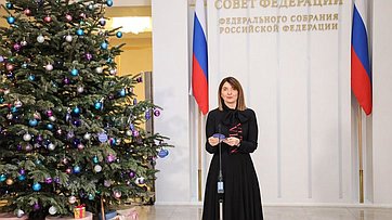 Юлия Лазуткина приняла участие во Всероссийской благотворительной акции «Елка желаний»