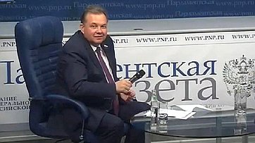 В. Павленко — гость видеопередачи «Знакомство с сенатором»