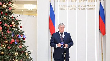 Василий Голубев принял участие в акции «Ёлка желаний»