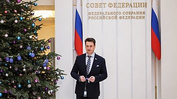 Олег Голов принял участие во Всероссийской благотворительной акции «Елка желаний»