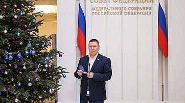 Григорий Ледков принял участие во Всероссийской благотворительной акции «Елка желаний»