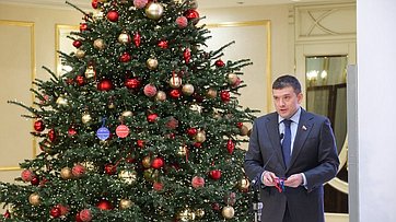 Николай Журавлев принял участие в акции «Ёлка желаний»