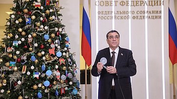 Сергей Иванов принял участие в акции «Ёлка желаний»