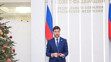 Алексей Синицын принял участие в акции «Ёлка желаний»