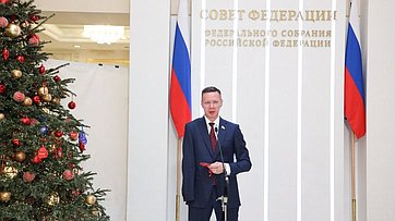 Виталий Назаренко принял участие в акции «Ёлка желаний»