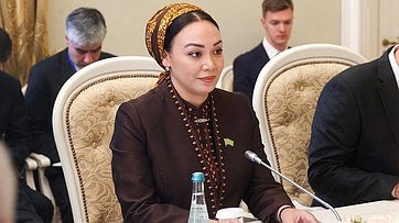 Валентина Матвиенко провела встречу с Председателем Меджлиса Туркменистана Дуньягозель Гулмановой
