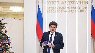 Александр Высокинский принял участие в акции «Ёлка желаний»