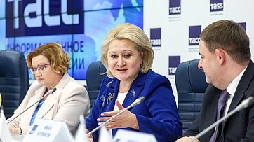 В Пресс-центре «ТАСС» председатель Комитета СФ по науке, образованию и культуре Лилия Гумерова приняла участие в пресс-конференции, посвященной проведению III Национального съезда учебной промышленности «Учпром-2025»