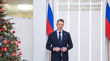 Александр Двойных принял участие в акции «Ёлка желаний»