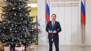 Николай Владимиров принял участие во Всероссийской благотворительной акции «Елка желаний»