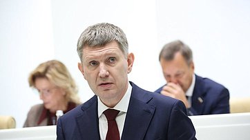 Выступление Министра экономического развития РФ Максима Решетникова в рамках «Правительственного часа» с докладом на тему «О текущей ситуации в экономике и основных задачах социально-экономического развития РФ»