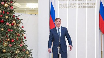 Александр Брыксин принял участие в акции «Ёлка желаний»