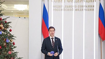 Иван Новиков принял участие в акции «Ёлка желаний»