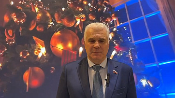 Сергей Мартынов поздравил жителей Марий Эл с наступающими Новым годом и Рождеством