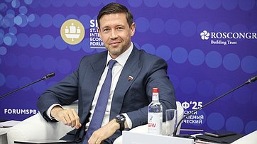 Артем Шейкин в рамках Петербургского международного экономического форума (ПМЭФ-2025) принял участие в сессии «Экономика кибербезопасности: стратегические приоритеты системообразующих предприятий и инвестиции в киберустойчивость»