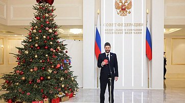 Александр Волошин принял участие в акции «Ёлка желаний»