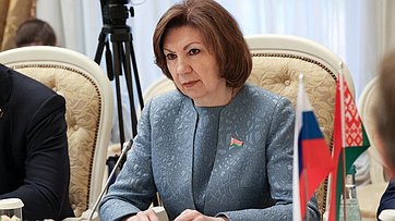 Валентина Матвиенко провела встречу с Председателем Совета Республики Национального собрания Республики Беларусь Натальей Кочановой