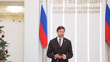 Артем Шейкин принял участие в акции «Ёлка желаний»