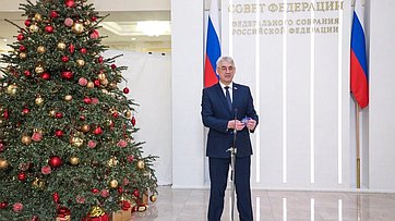 Виктор Калашников принял участие в акции «Ёлка желаний»