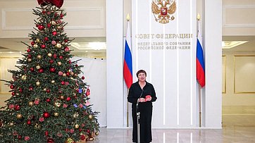 Елена Перминова приняла участие в акции «Ёлка желаний»