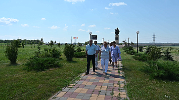 Оксана Хлякина посетила социально значимые объекты в Липецкой области