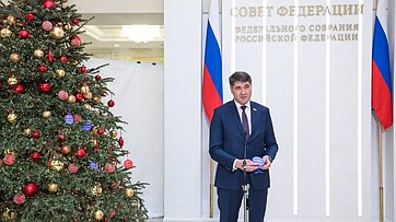 Владимир Пушкарев принял участие в акции «Ёлка желаний»