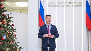 Андрей Чернышев принял участие в акции «Ёлка желаний»